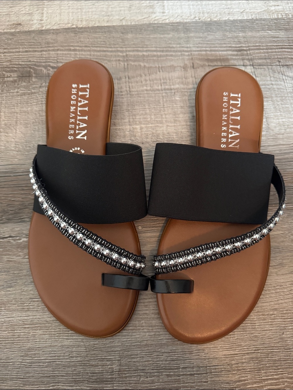 Italian Showmakers size 9 sandals- 2 pairs - Picture 2 of 5